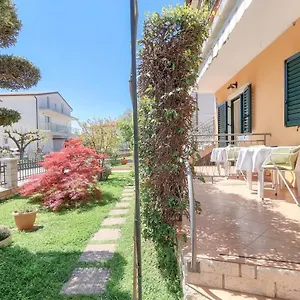 Apartment Alma One Novigrad Istria