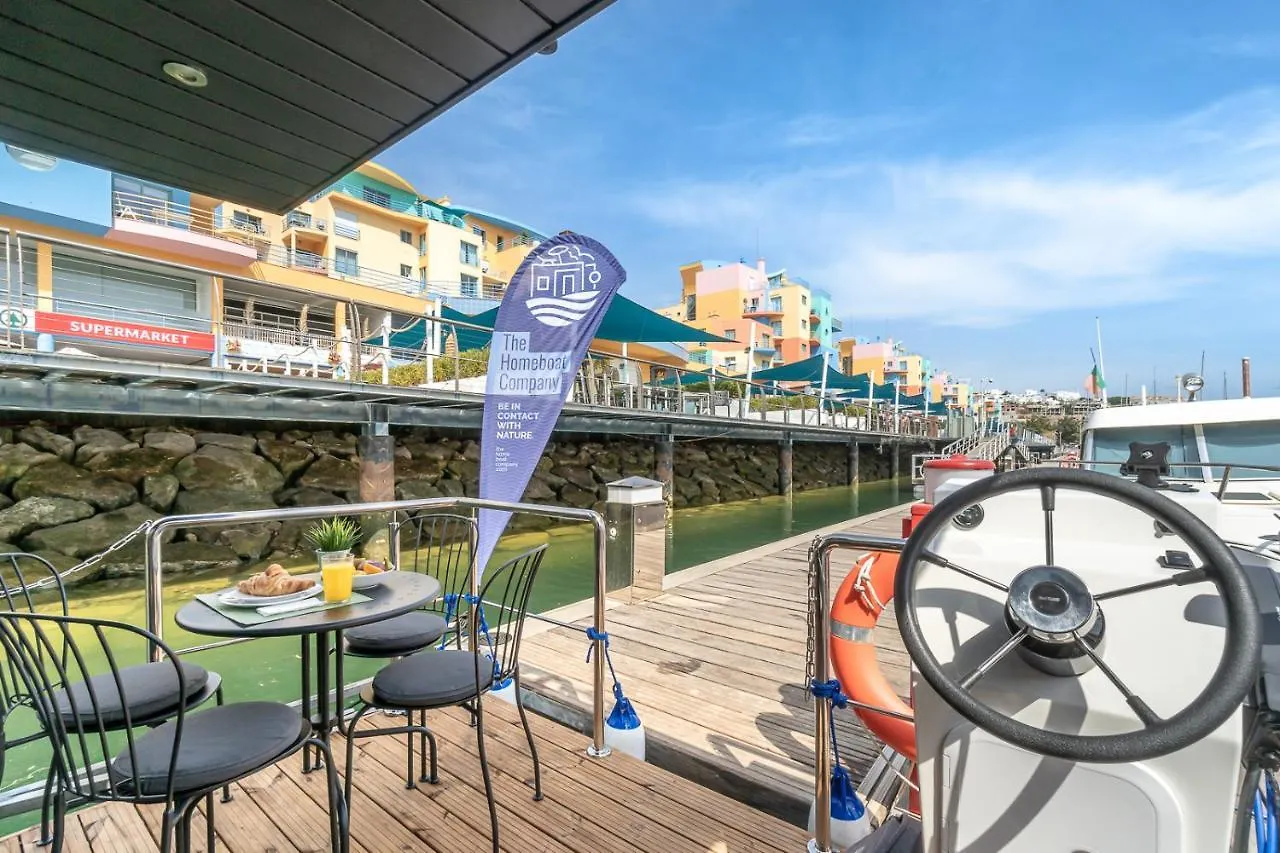 Botel The Homeboat Company Albufeira