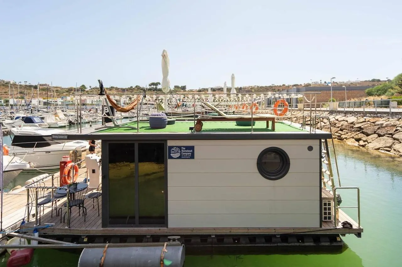 Botel The Homeboat Company Albufeira