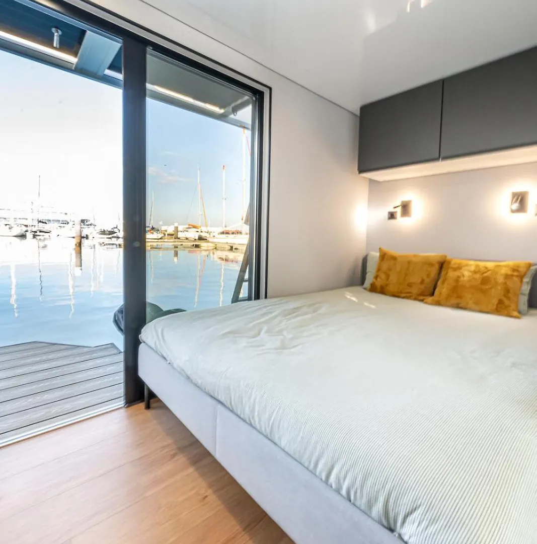 *** Hotel na wodzie The Homeboat Company Albufeira Portugalia